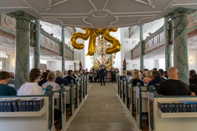 Festgottesdienst zum 275. Kirchweihjubiläum in der St. Johannes-Kirche Trebgast, Aufnahme 43